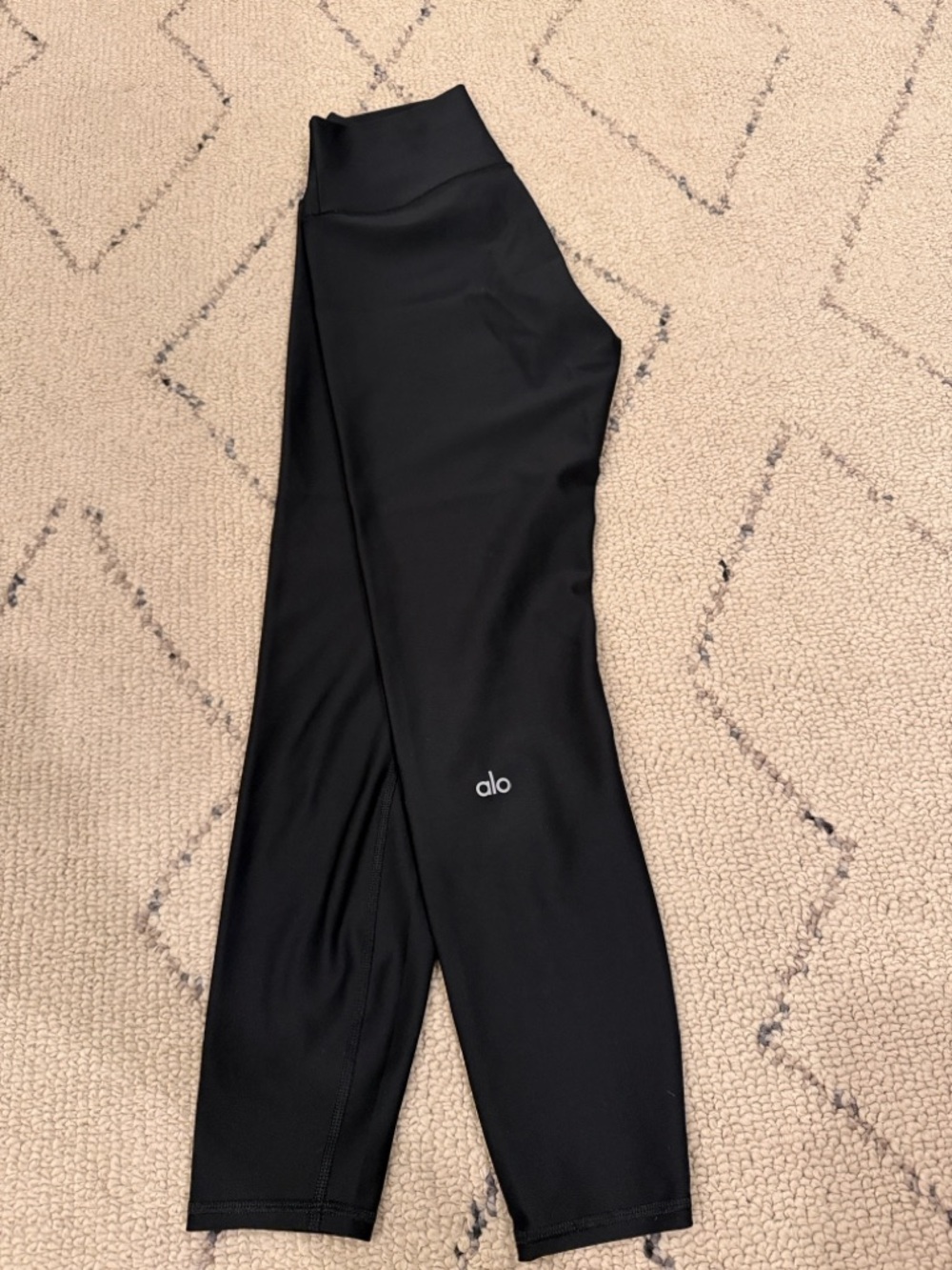 Alo Yoga 7/8 High-Waist Airlift Legging Size small
